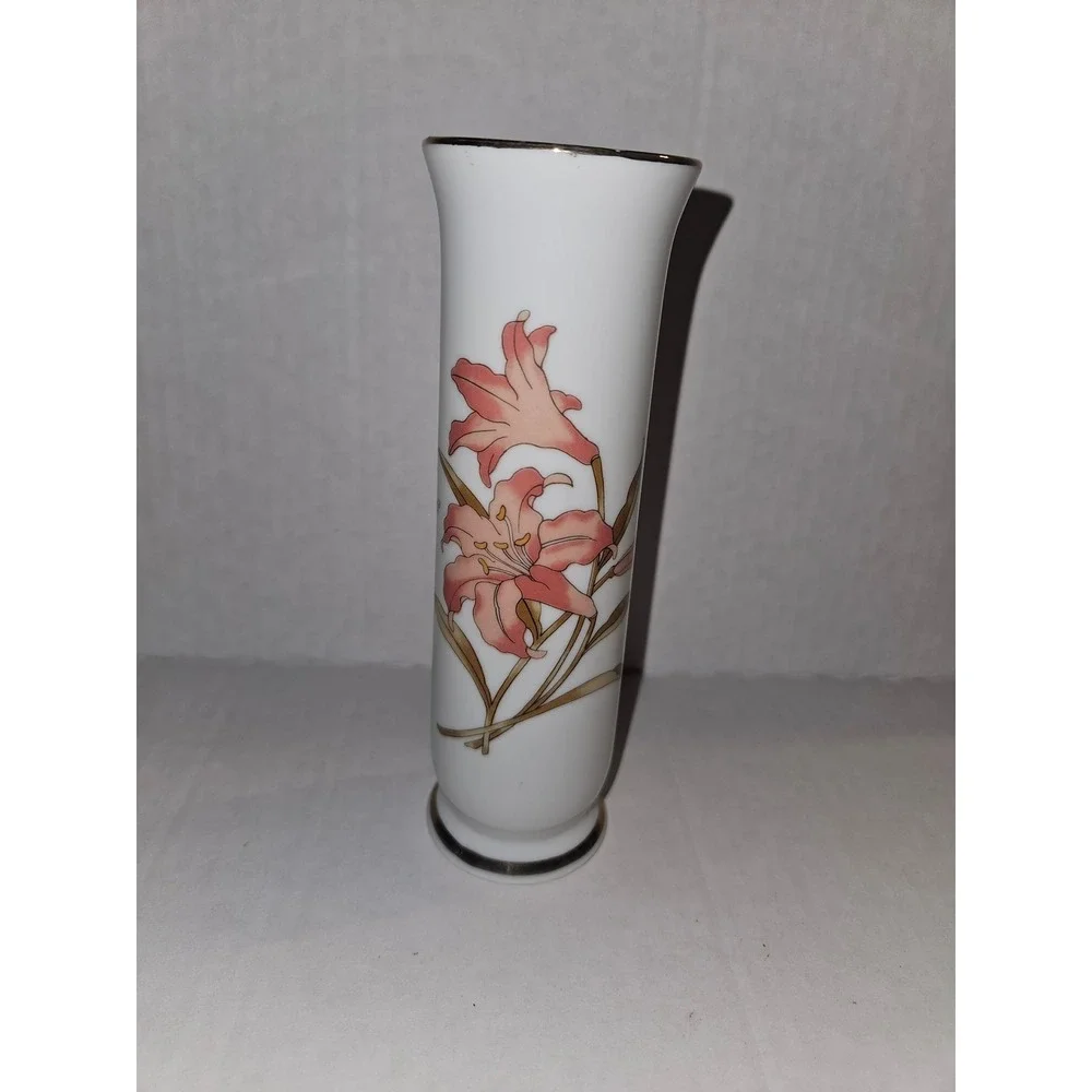 Floral Butterfly Vase White‎ Porcelain Gold Trim Accent Decor 7